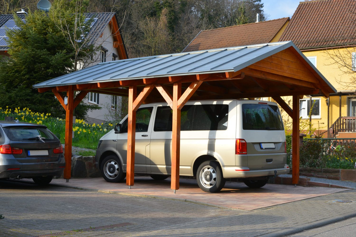 New,Wooden,Carport,With,Standing,Seam,Metal,Roof,In,Front
